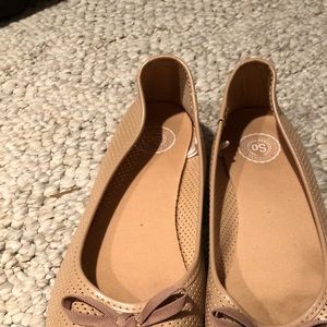 Nude flats! REDUCED PRICE